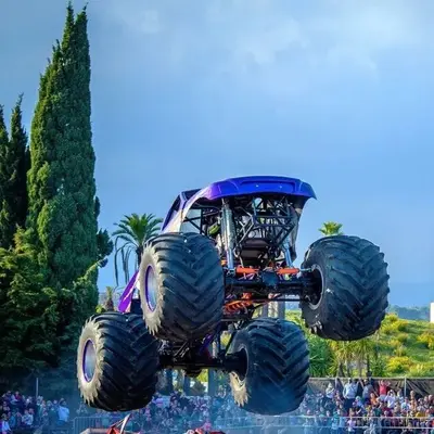 Cascadeurs, Monster Trucks et motos : gagnez vos places pour le Danglade Show à Mulhouse
