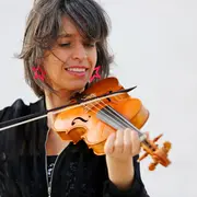 Quatre compositeurs, trois basses obstinées, deux accords, un violon...