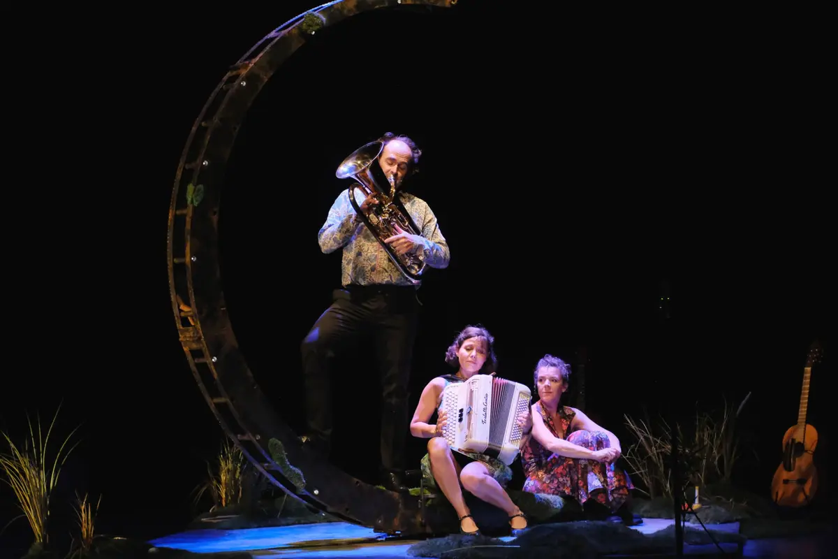 La Fontaine Unplugged