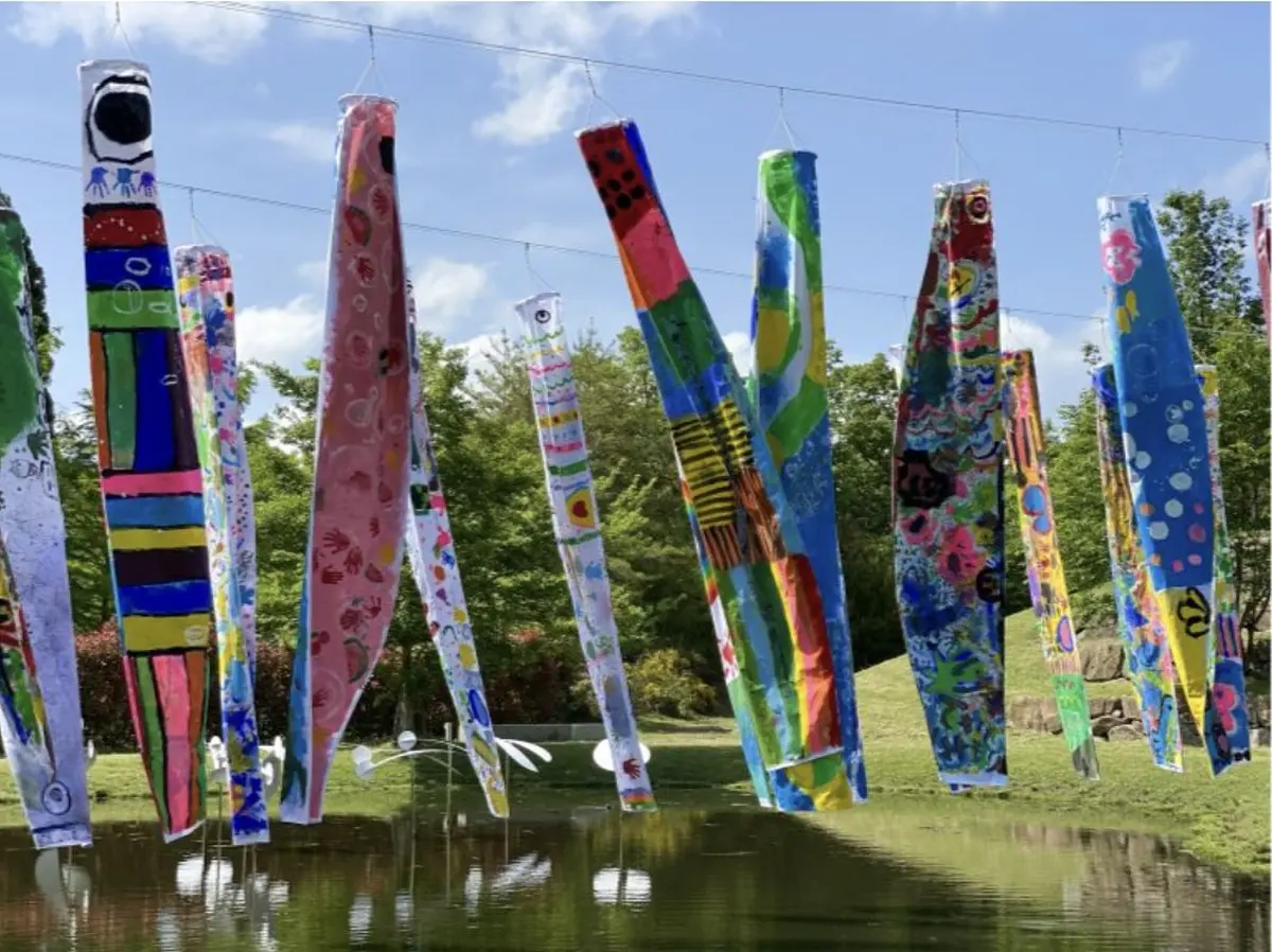 Biennale du vent avec la source Garouste-Villarceaux et les Amis de Villarceaux