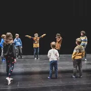 Les Enfants d'abord ! – Garde artistique [7 - 11 ans]