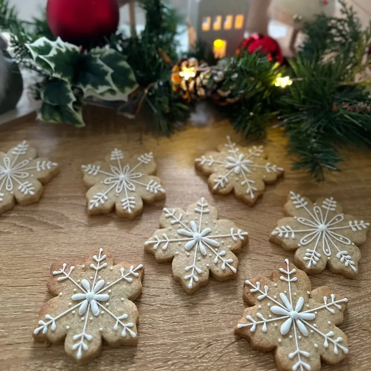 Atelier ADULTE : Décoration de biscuits de Noël avec Charlotte  Biscuit Vanille