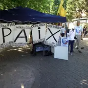 Rassemblement des partisans de la paix avec la Russie et l’Iran.