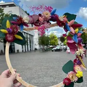 Atelier floral : Création d’une couronne murale en fleurs séchées