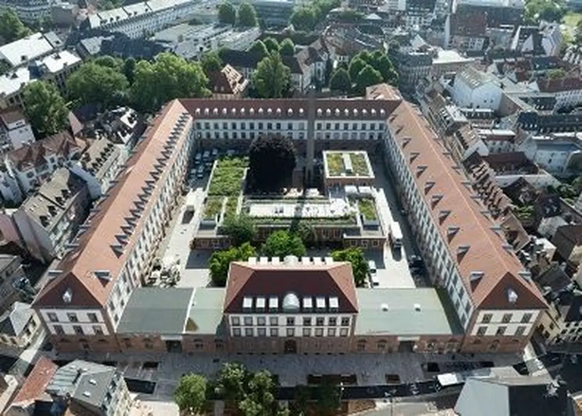 Visite guidée: La Manufacture des Tabacs