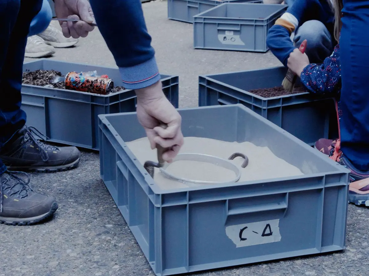 Initiation à la fouille archéologique