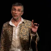 Ballotté par les flots