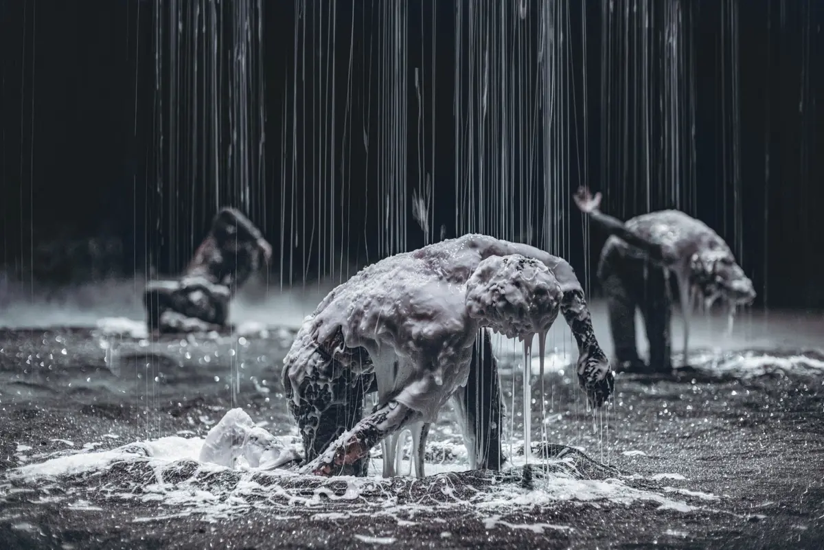 Damien Jalet et Kohei Nawa : Planet [Wanderer]