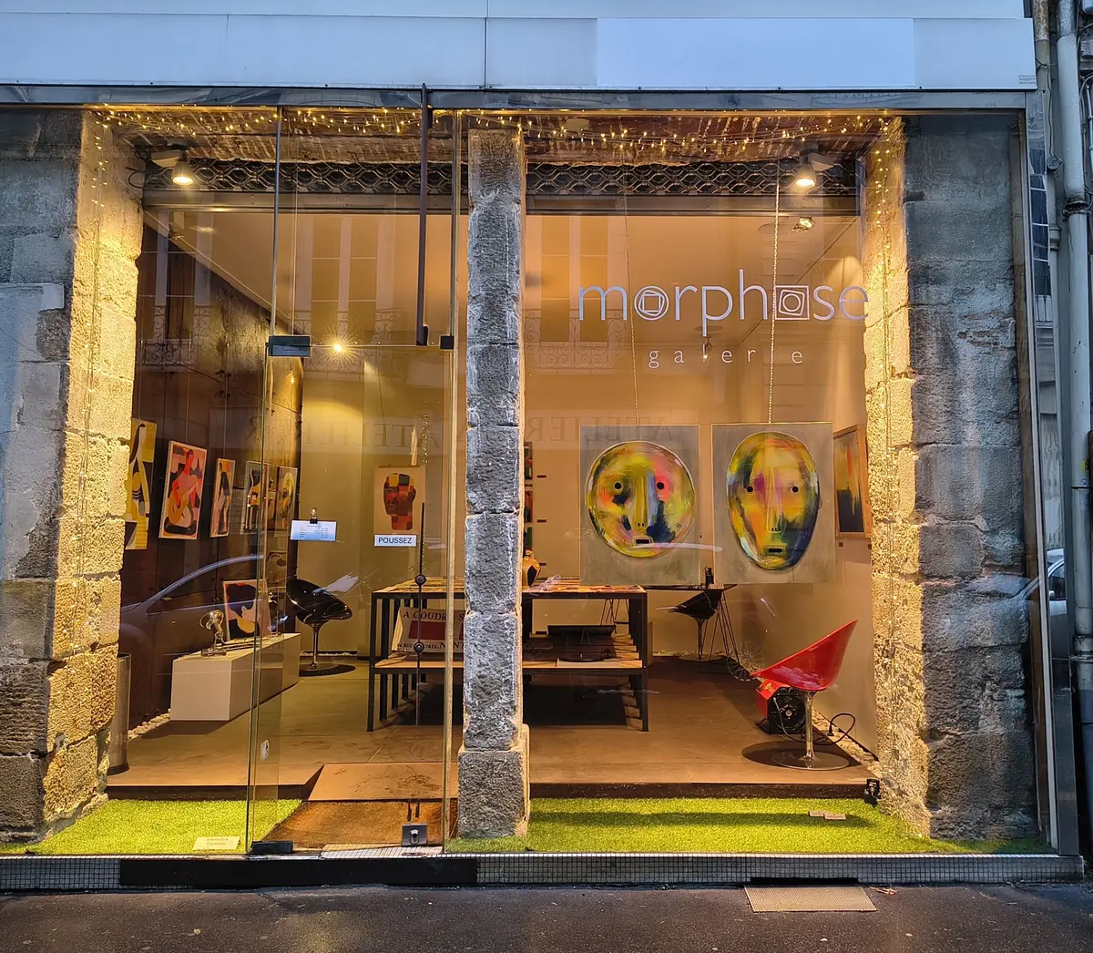 Galerie Morphose, Galerie d'art et d'exposition