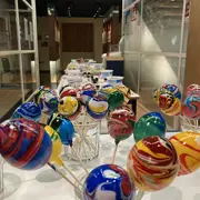 Atelier ENFANT : Œufs de Pâques aux tourbillons de couleurs (à partir de 8 ans)