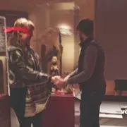 En « duo » les yeux occultés, visite sensorielle à l’aveugle 