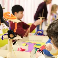 Atelier créatif « Mobiles »  &copy; Le Vaisseau Collectivité européenne d'Alsace