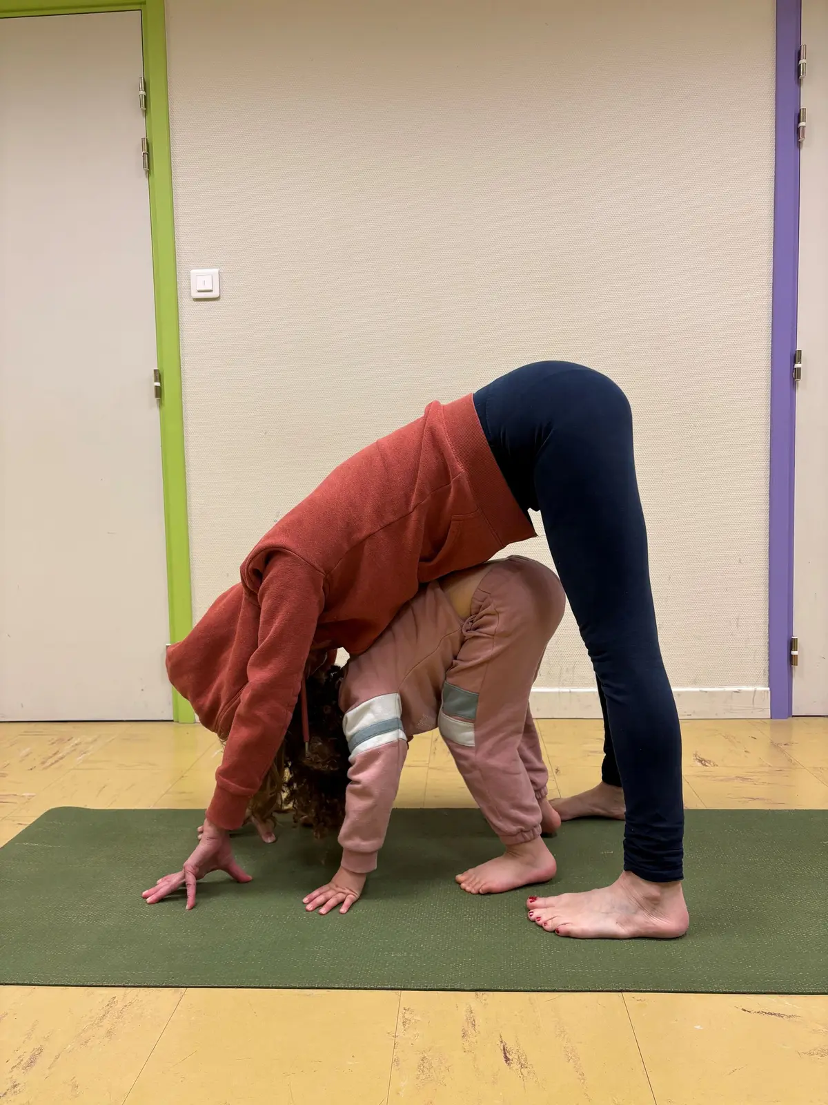 Yoga intergénérationnel à Mulhouse