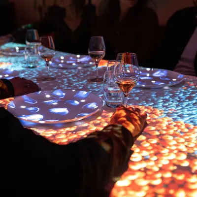 Dîner Insolite Opus, expérience immersive entre son, saveurs et lumières