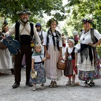 Les fêtes paysannes &copy; G. HEINZE