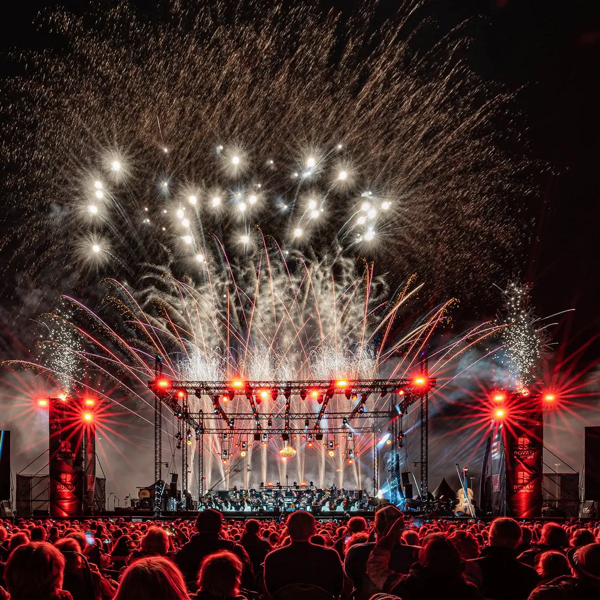 Un Violon sur le Sable