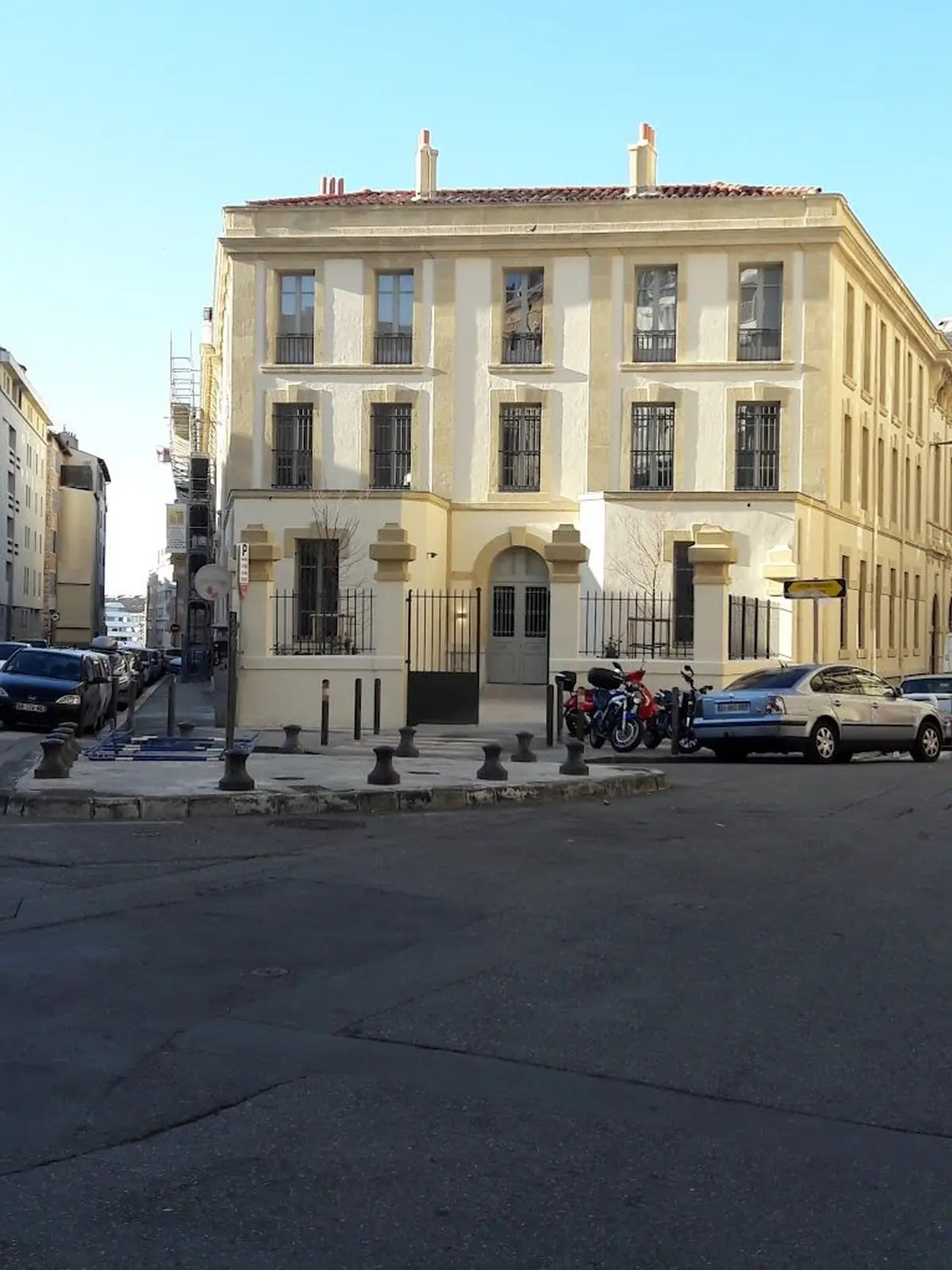 Transitions Pro PACA