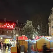 Marché de Noël Place Saint Michel by Les Marchés Cordonnier