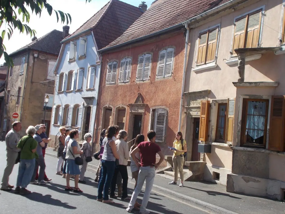 Visite guidée : A la découverte des emblèmes de métiers anciens