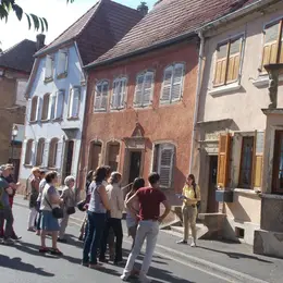 Visite guidée : A la découverte des emblèmes de métiers anciens