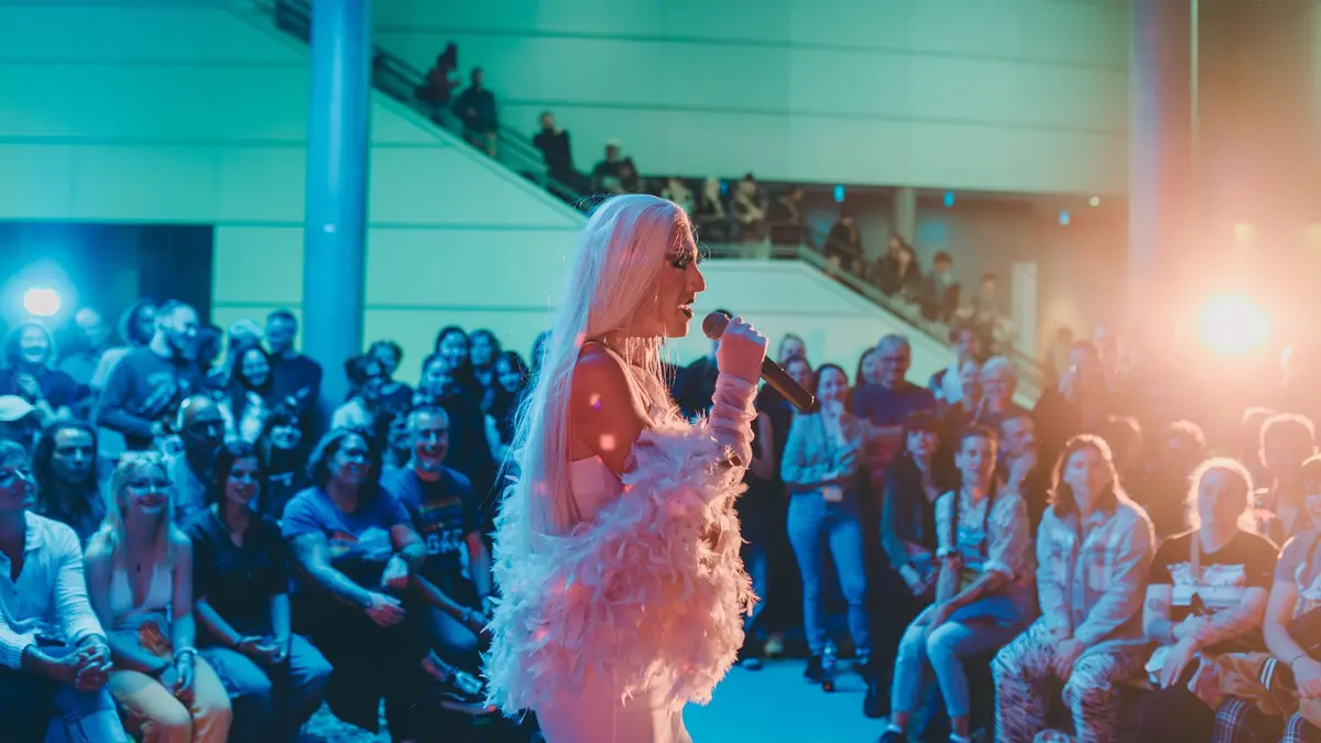 Soirée Sunset #8 - Drag Show + DJ Set + Karaoké