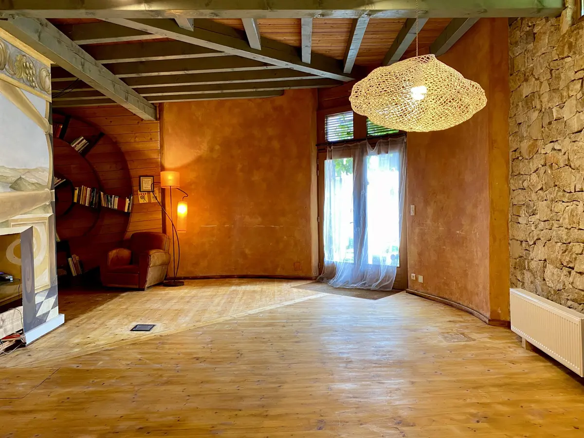 Salle de pratiques yoga etc au Katz&Co