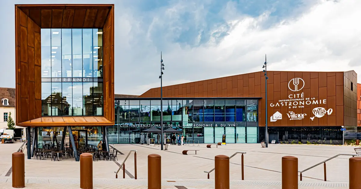 Cité internationale de la gastronomie et du vin