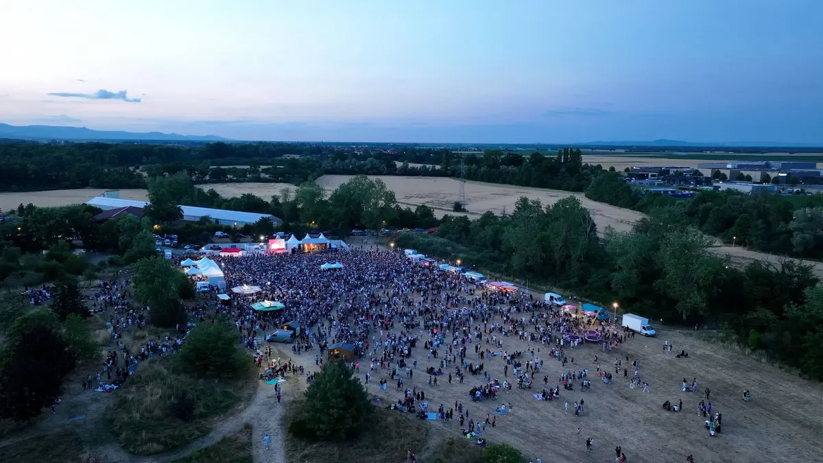 La foule des grands soirs à Ensisheim pour le Podium de l'été