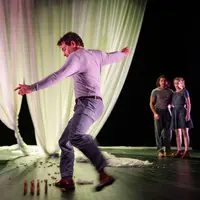 Revenir &copy; Raoul Gilibert