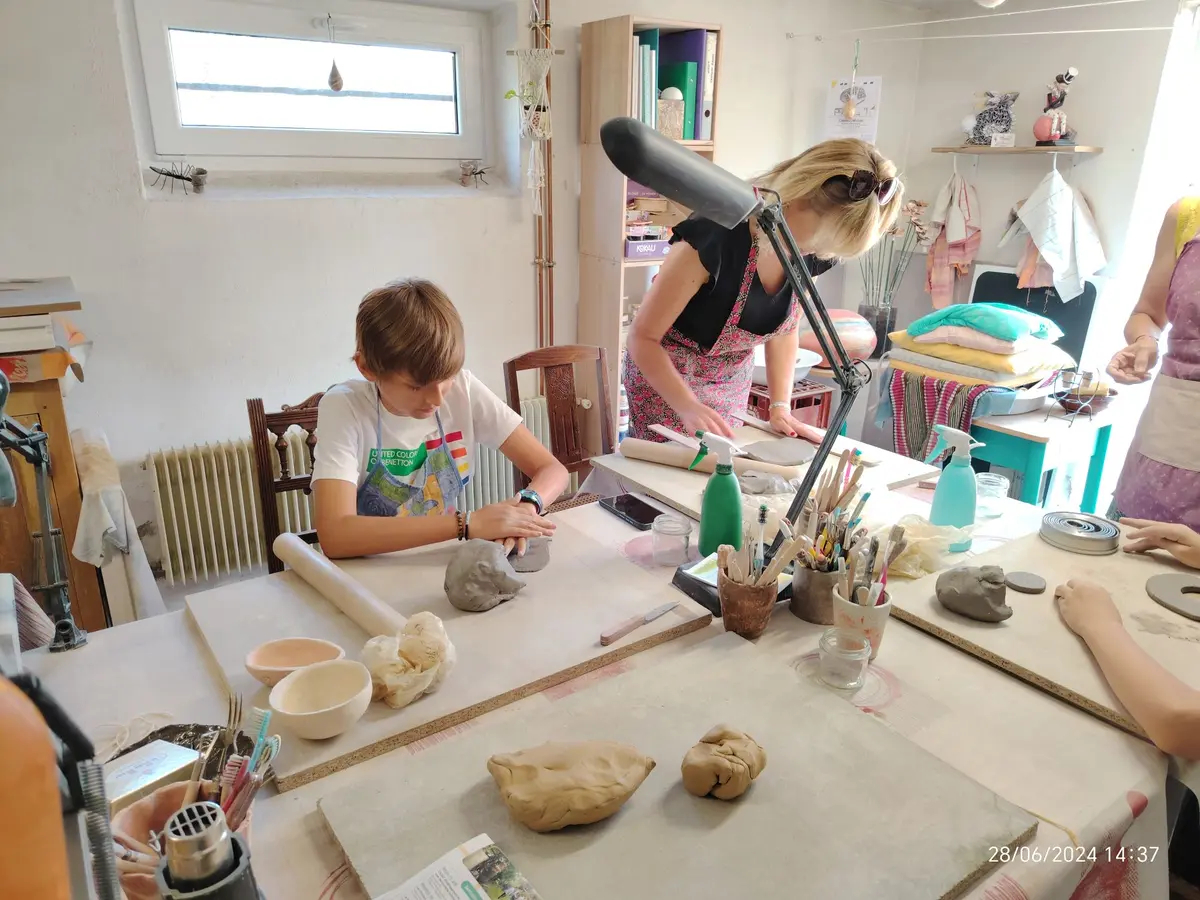 Atelier de céramique au Colombin d'Edith
