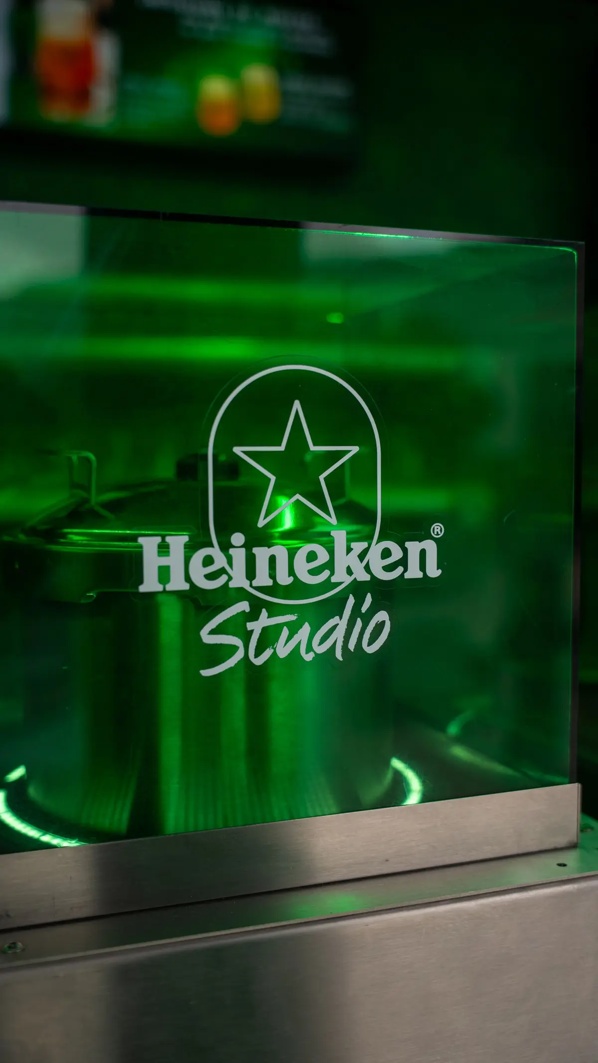 Près de Rennes, place à la découverte du Heineken Studio Truck