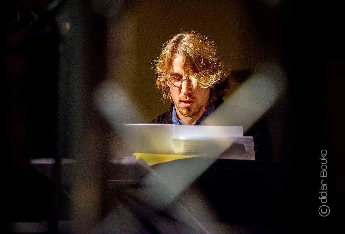 Ben Prischi - piano solo  « Libres improvisations »