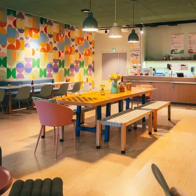 Banana Café