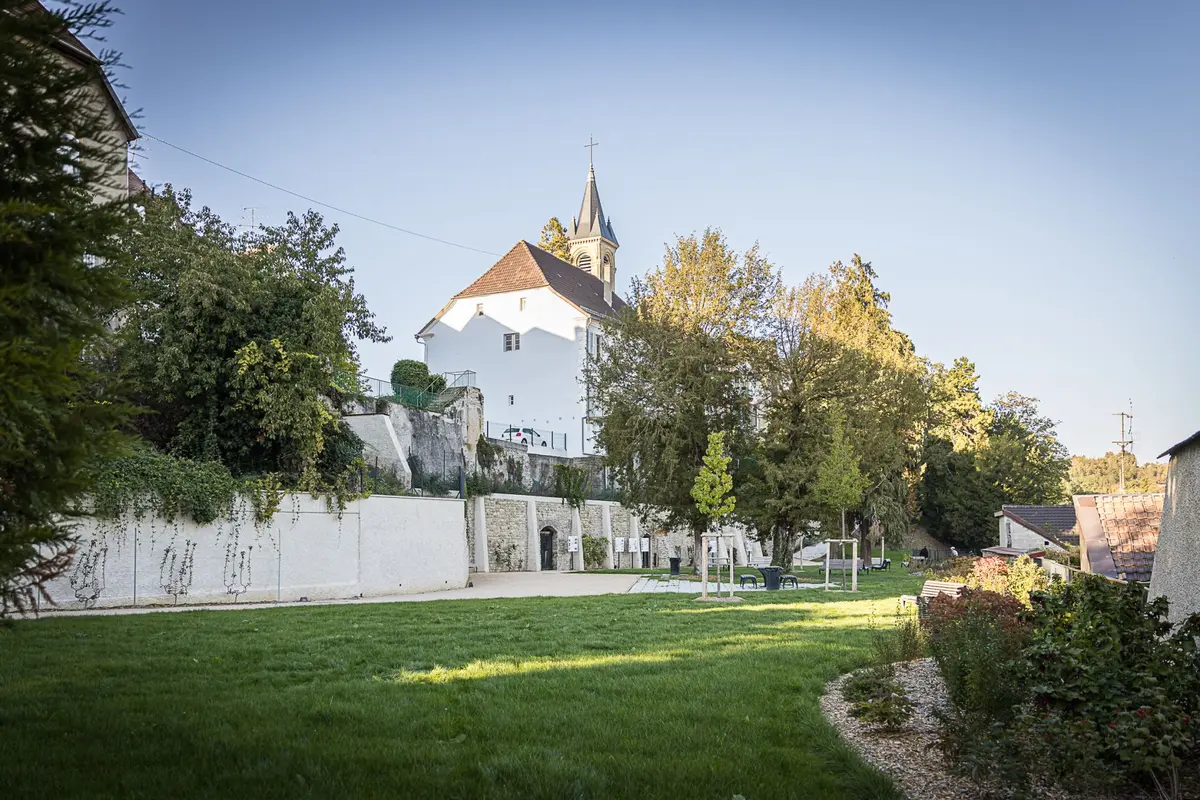 Le village by Chez Nous