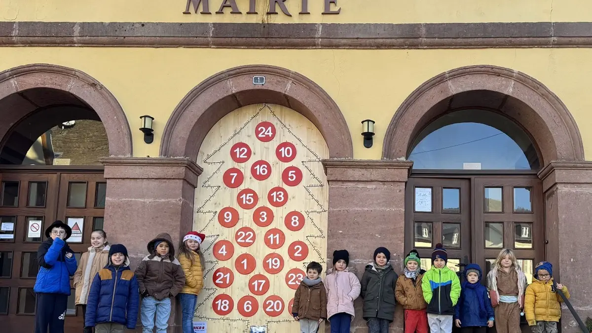 Calendrier de l'avent à la Mairie 