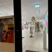 ArtZone en lumière – Peintures de Dorina Costras & Sculptures de Simon Dupuis