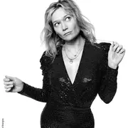 Caroline Vigneaux In Vigneaux Veritas