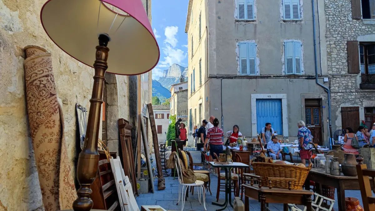 37 ème brocante estivale de Saillans 