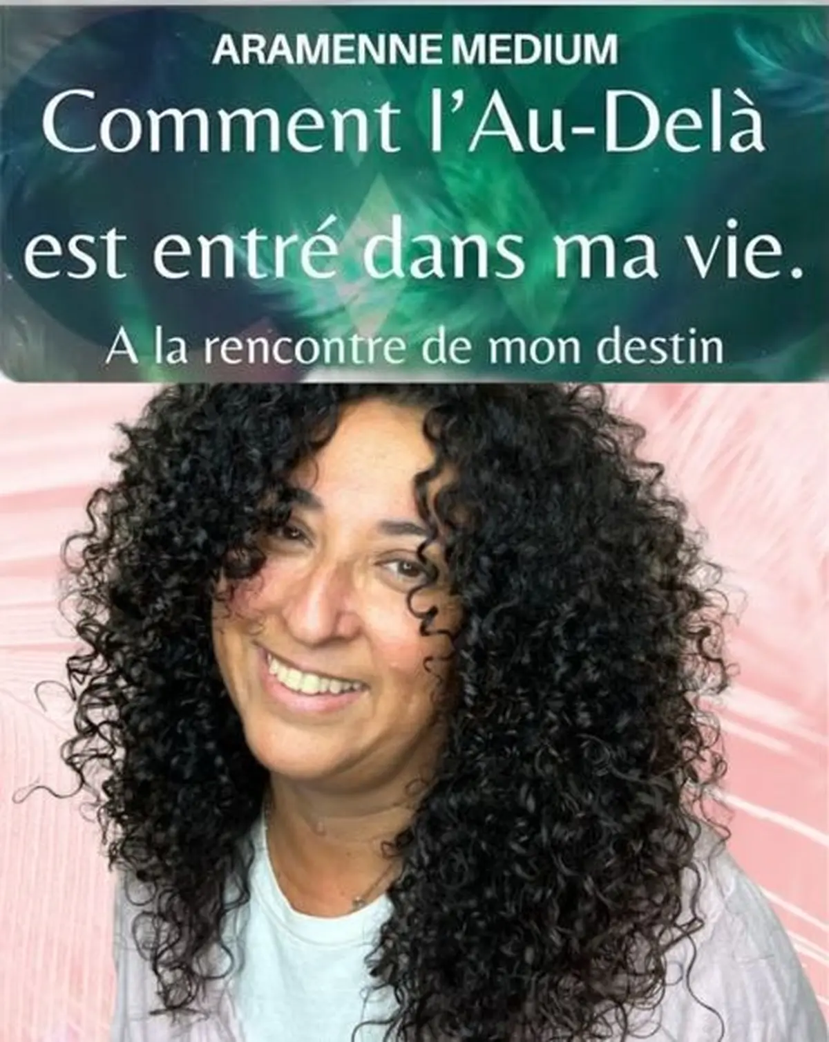 Aramenne médium conférence et dédicae au Salon Au Cœur de l’Invisible à Paris