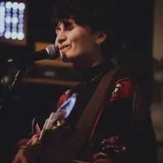 Concert interactif chez l’habitant avec April à La Pomarède