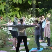 Séance de Yoga et de Yoga Nidra au Jardin Les pieds dans l'herbe à Herrlisheim