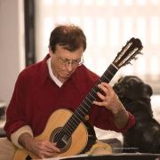 Récital de guitare classique par Umberto Realino \