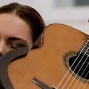Véra Danilina | guitare