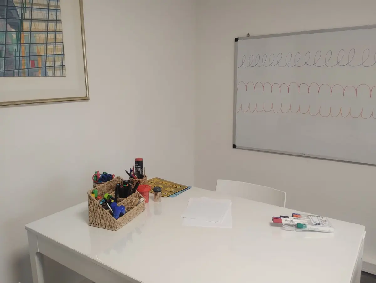 Graphoplus, rééducation de l'écriture et soutien scolaire, Amandine Breton