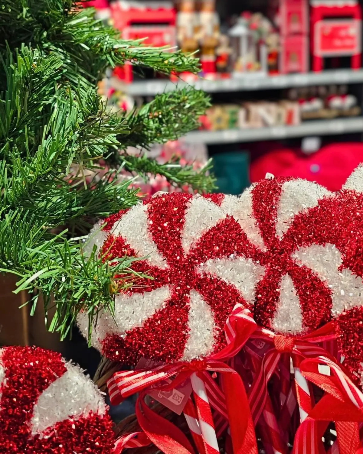 Les actualités de Noël de Midica et son restaurant Gigiland