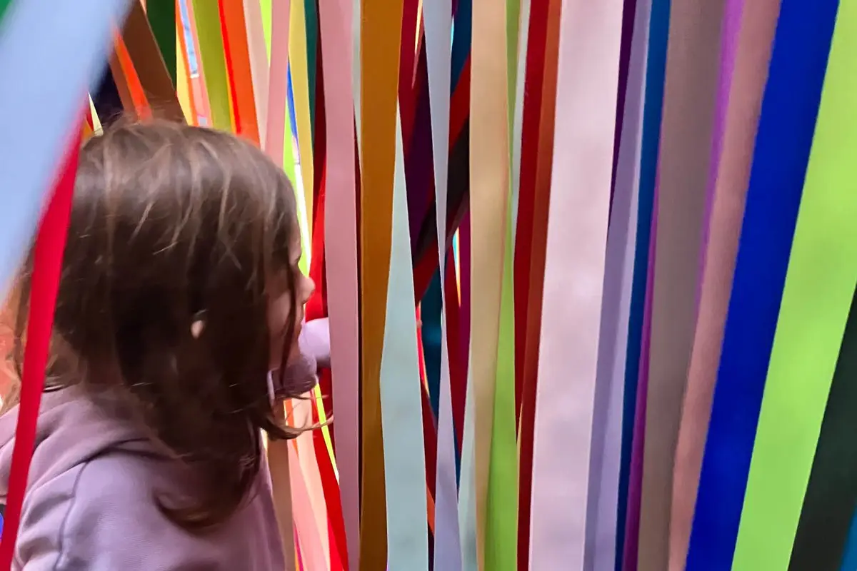 Formes ouvertes : Les Petites Visites de Paris Mômes