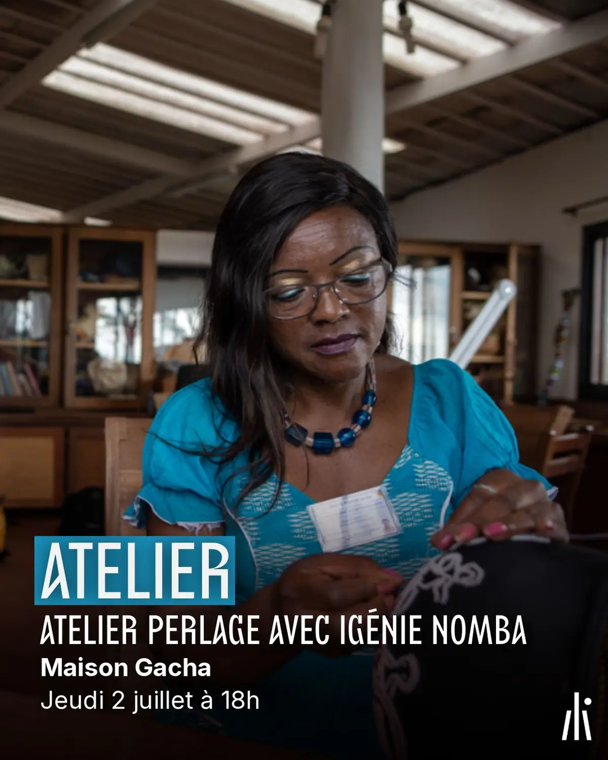 Atelier perlage avec Igénie Nomba à la Maison Gacha