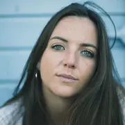 Cinzia Cattaneo Avec des Gens