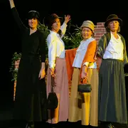 Théâtre - Les filles aux mains jaunes