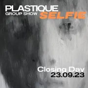 Plastique selfie